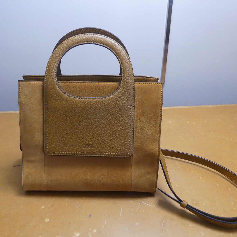Vince  Camuto leather crossbody/handles and detachable strap caramel